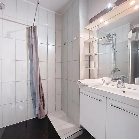 Daire Les Marinas De La I-3 By Interhome *